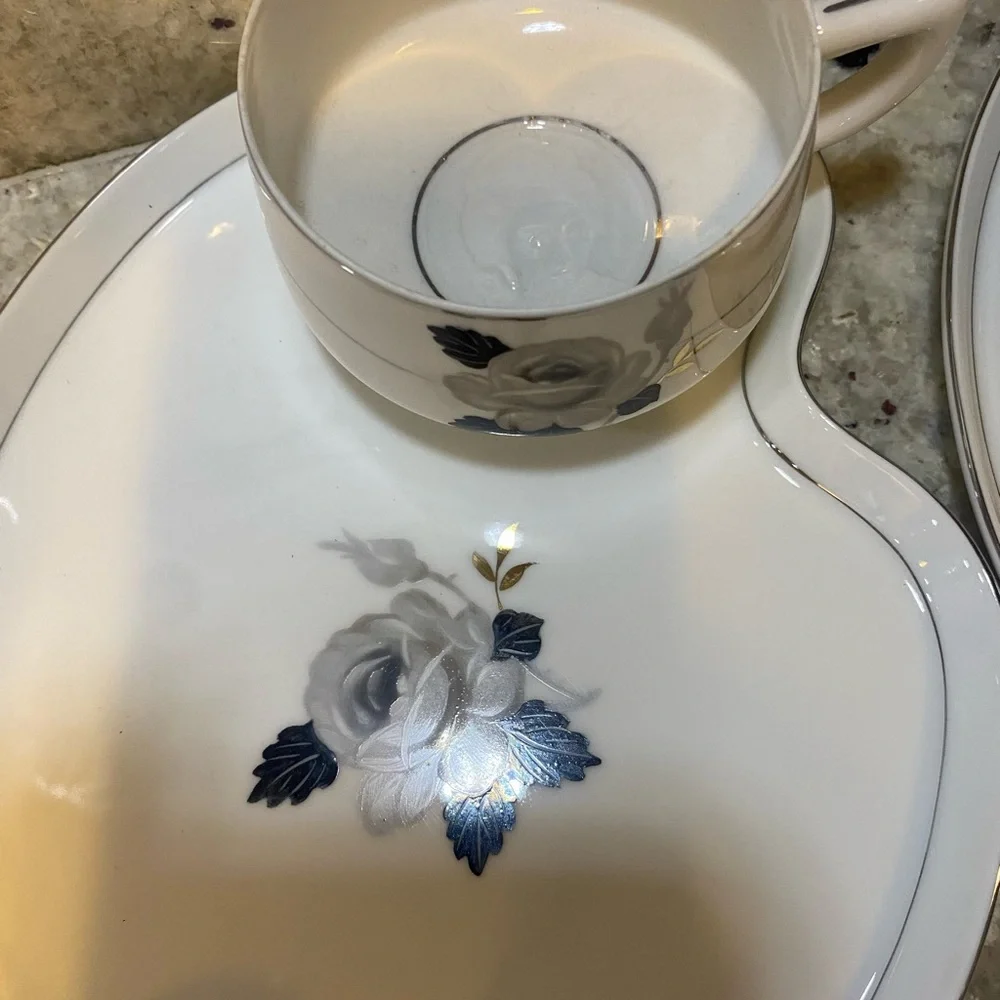 Kutani China Hand Painted Black Rose 9